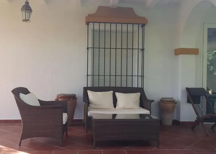 Chalet En Roche - Amplio Jardin
